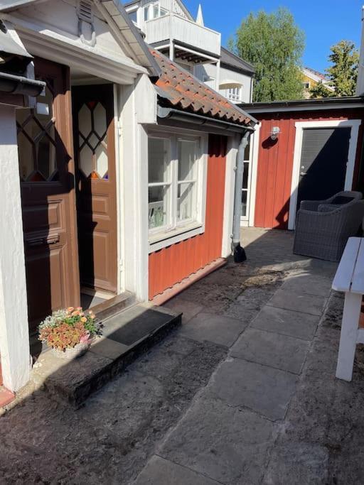 Вилла Historisk Charm I Hjaertat Av Gamla Stan Кальмар Экстерьер фото